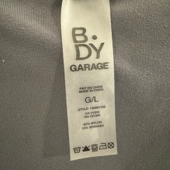 body suit - never worn - Picture 3 of 3